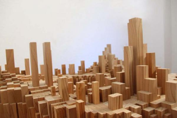 Escultura "Memoria dun espacio habitado VI"