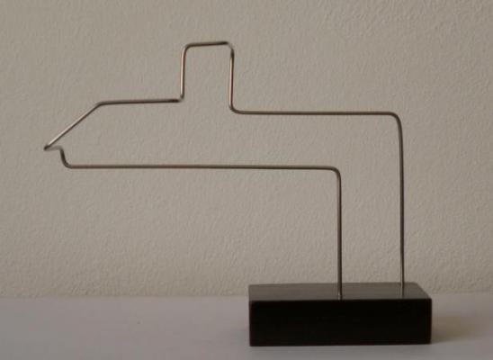 Escultura "Descrición lineal no espacio XXVI"
