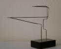 Escultura "Descrición lineal no espacio XXII"