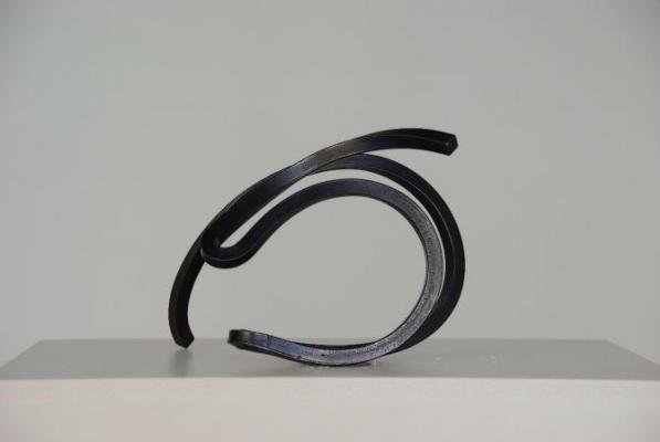 Escultura "O Furado do Grilo I"